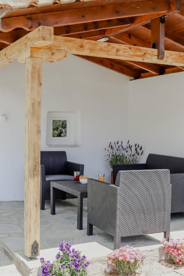 Ferienwohnung The Olive House Néa Péramos Exterior foto