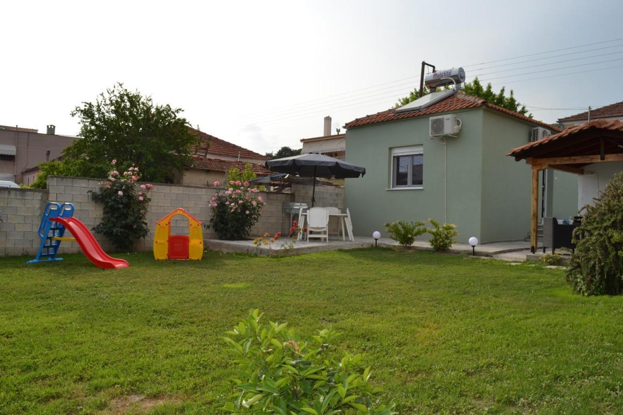 Ferienwohnung The Olive House Néa Péramos Exterior foto